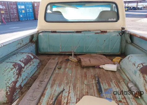 1969 Ford F100 z USA, uszkodzony, nr VIN F10YRF58684